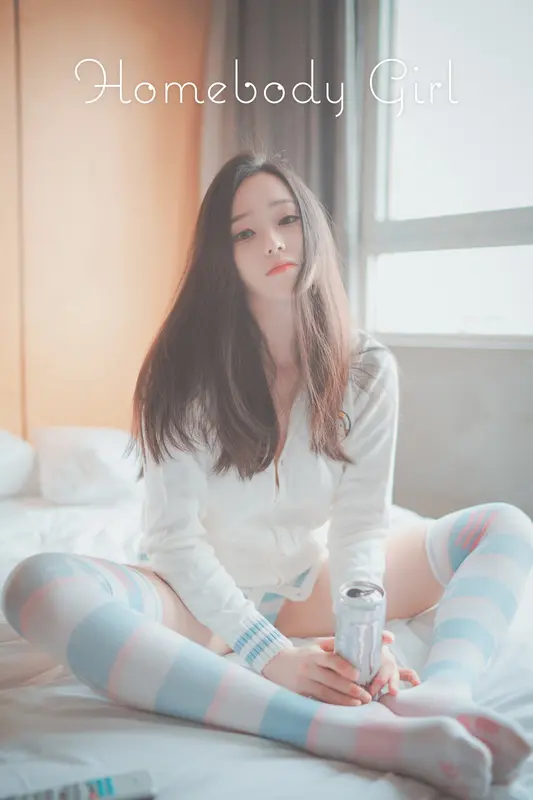 212.[DJAWA] Bambi - Homebody Girl 10